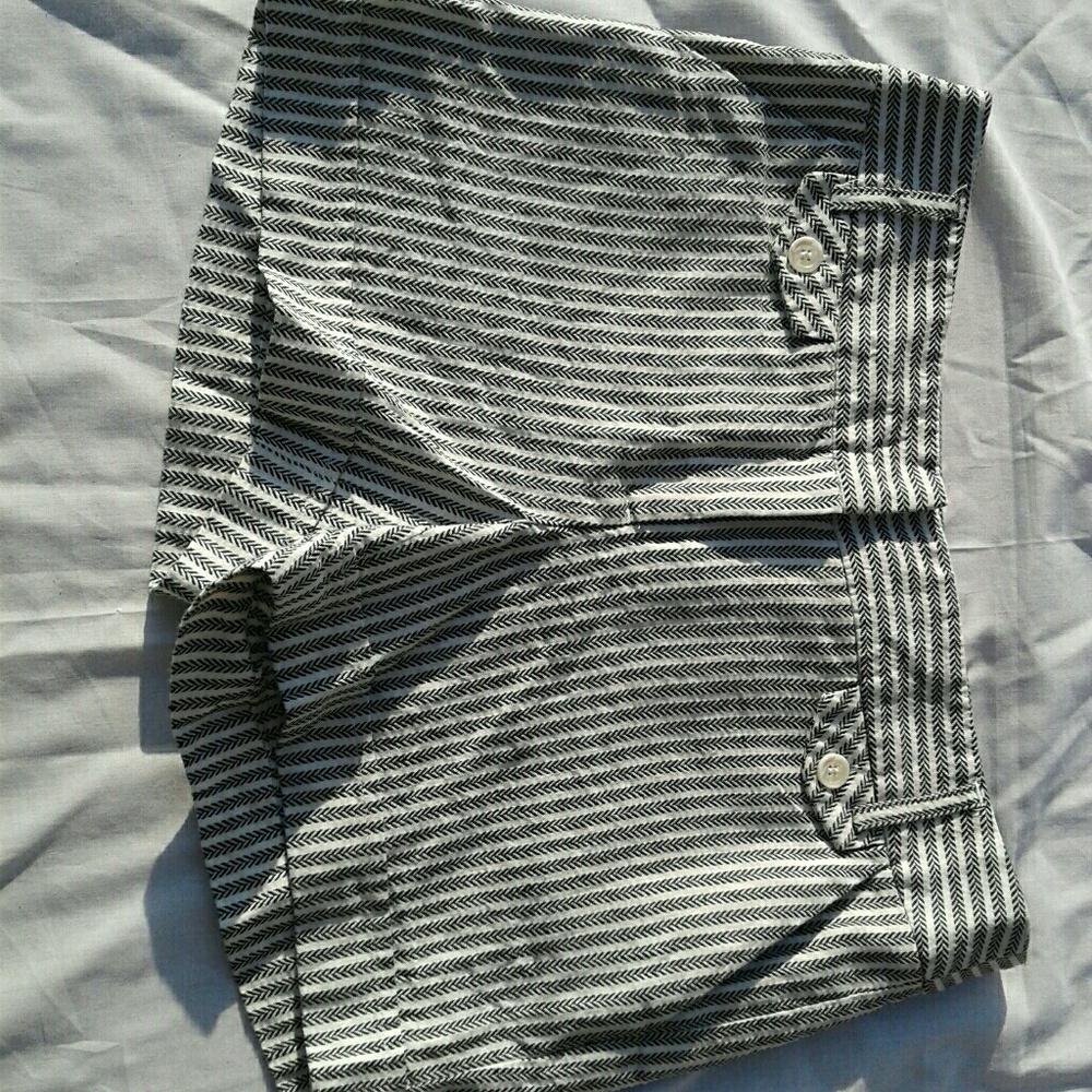 ABS Platinum Black White Size 4